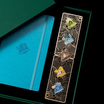 DH Seasons in Bloom Enamel Badge by Lets Art Hong Kong Limited