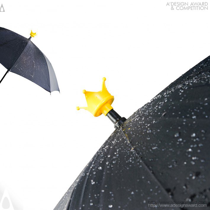 supporting-umbrella-by-li-purui-1