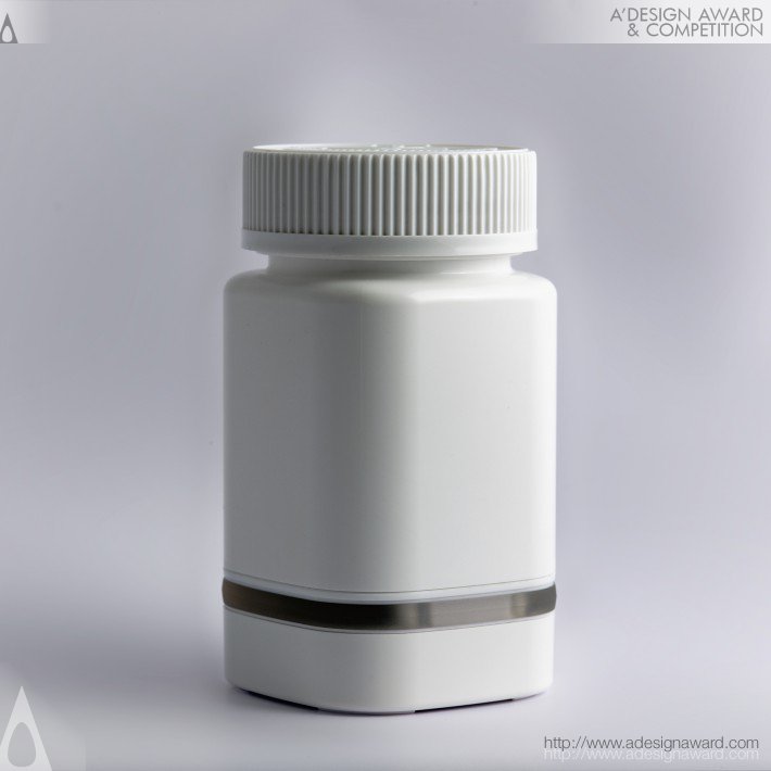 Intelligent Product Solutions - Adheretech Smart Pill Bottle Multifunctional