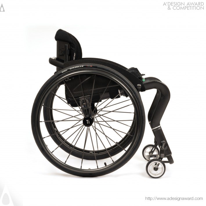 Cr1 Wheelchair by Doug Garven