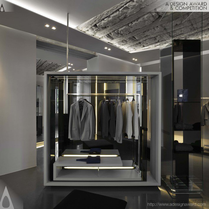 Marco Guido Savorelli - Shuga Store Store