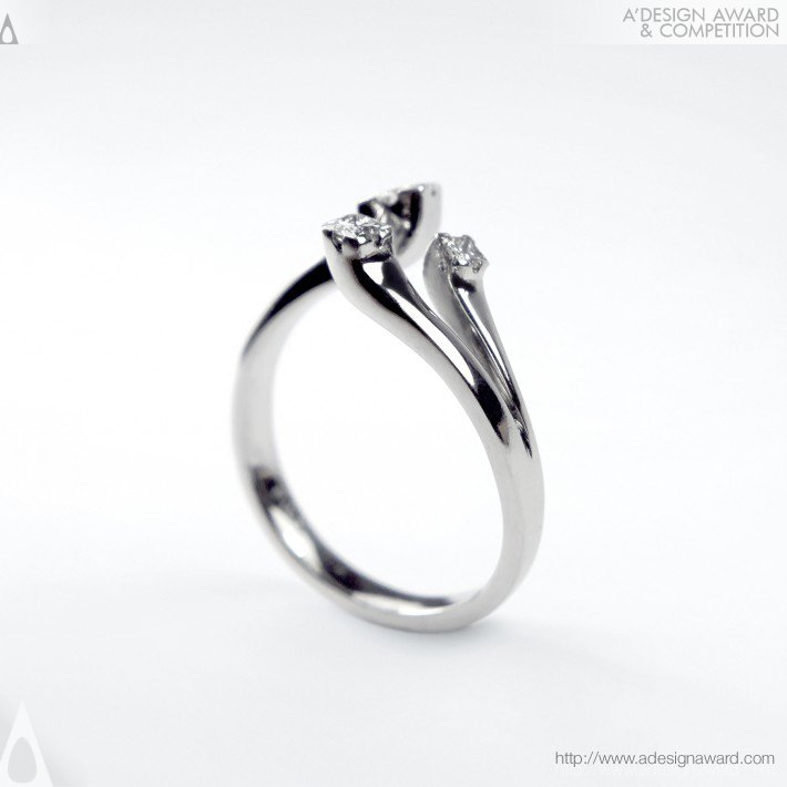 lorea-ring-by-fabio-brazil-and-henrique-murgel-1