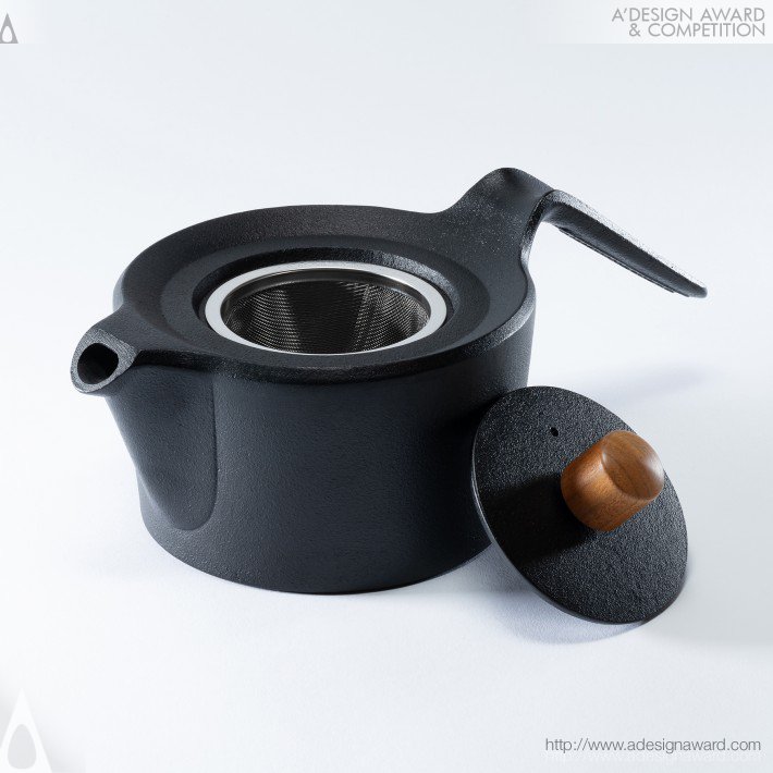 Akira Kikuchi - Two-in-One Nambu Ironware Swallow Pot Water Kettle Teapot