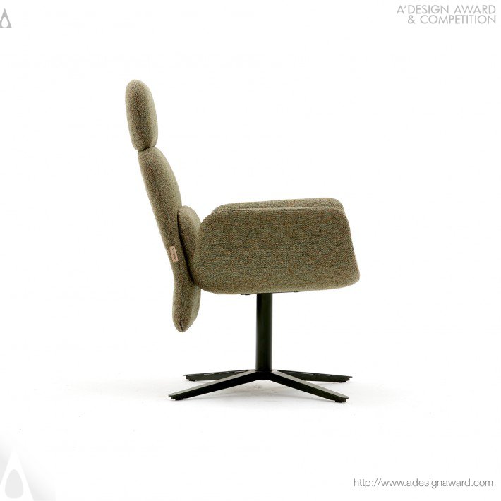 Ruya Akyol - Tux Chair