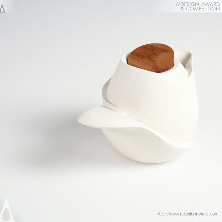 Patricia Sheung Ying Wong - Wavy Tea Set