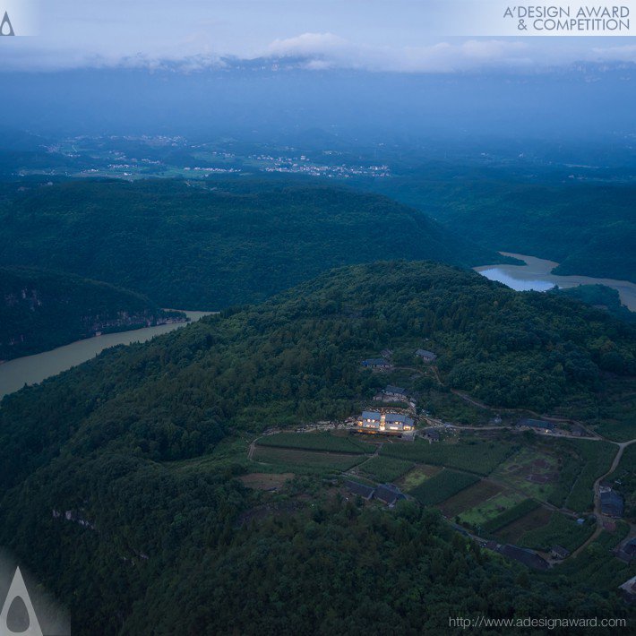 Zhiyong Huang - Nanchawan Shiwu Tribe Homestay Residential House