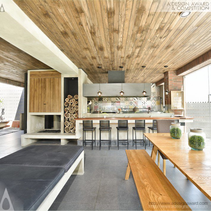 bbq-house-by-karla-aliaga-mac-dermitt-2