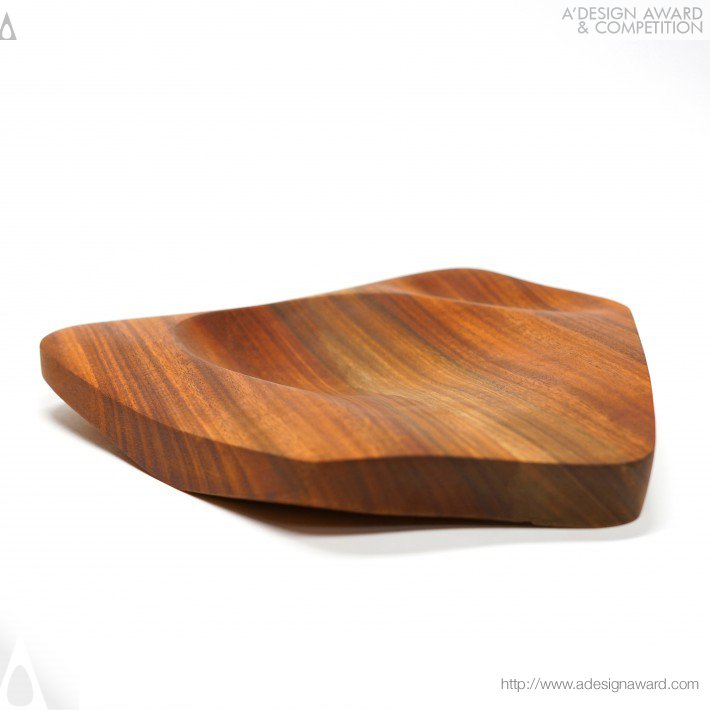 Mleiha Dinning Tray by Juan Roldan by Spring