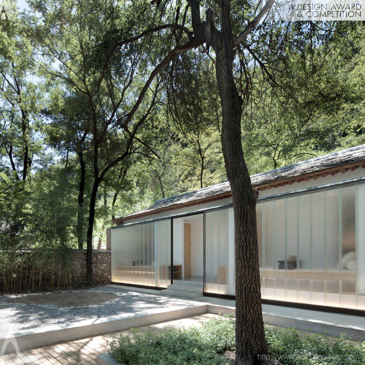 yard-seclusion-by-lei-jin-tianqi-guan-and-teng-guo