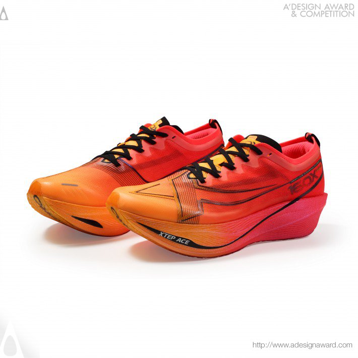 160x 5 Pro Track Shoes by Xtep (China) Co., Ltd.