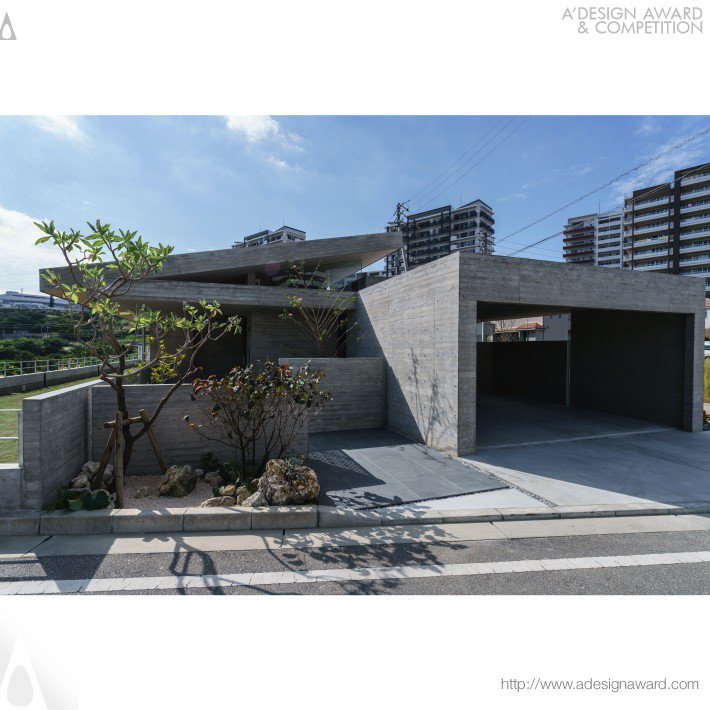 the-three-roof-by-masashi-nakamoto