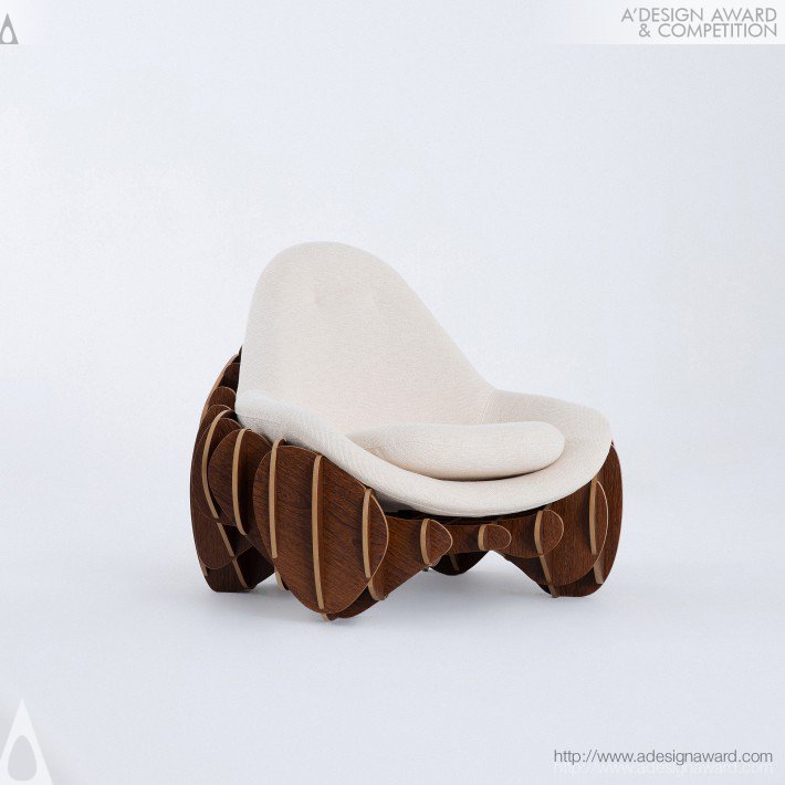 Delirios Armchair by Guto Requena