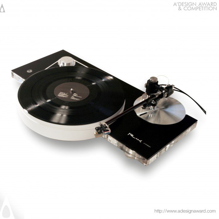 Reed Precision Turntable by Karolis Bakunas