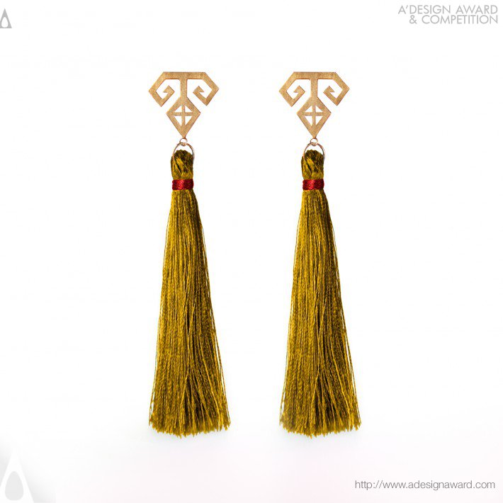 qashqai-earrings-by-arianaz-dehghan-2