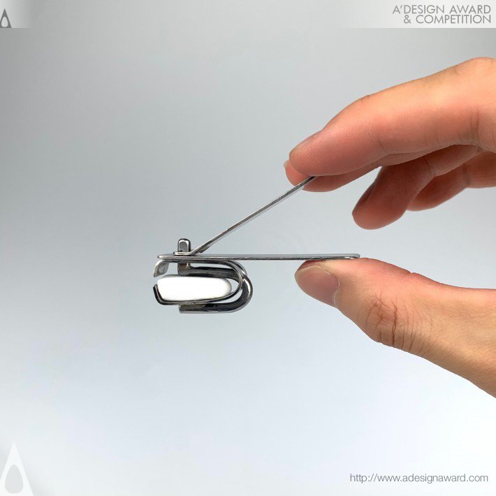 Clleper Fingernail Clipper by Wanhang Zhao