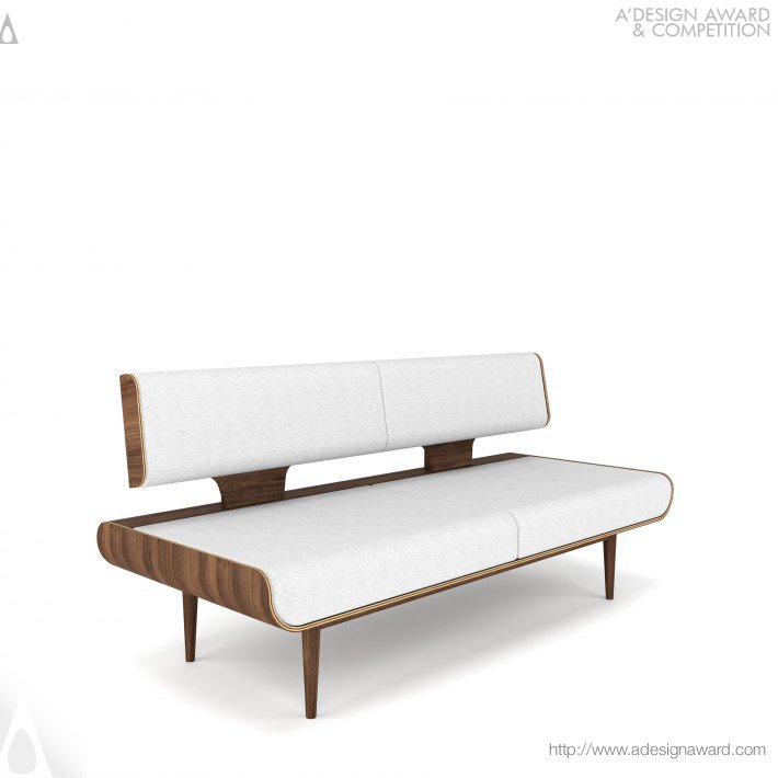 Avante Sofa by Valeriano Villegas Goyos