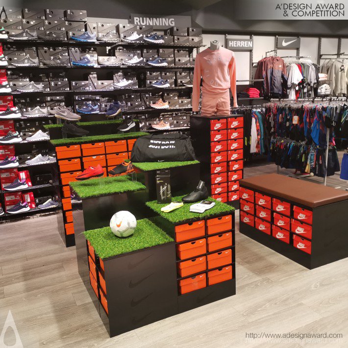 nike-shoebox-popup-system-by-ralf-kauffmann