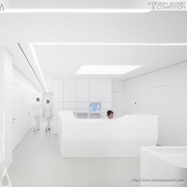 White Space Orthodontic Clinic by Hegemann Baccarini