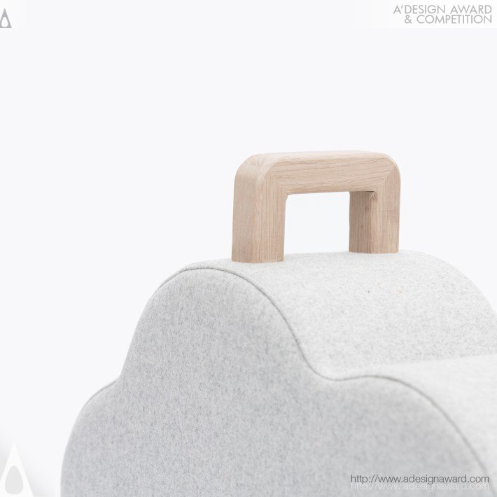 Pia Weinberg - Iconic Cloud Rocking Chair