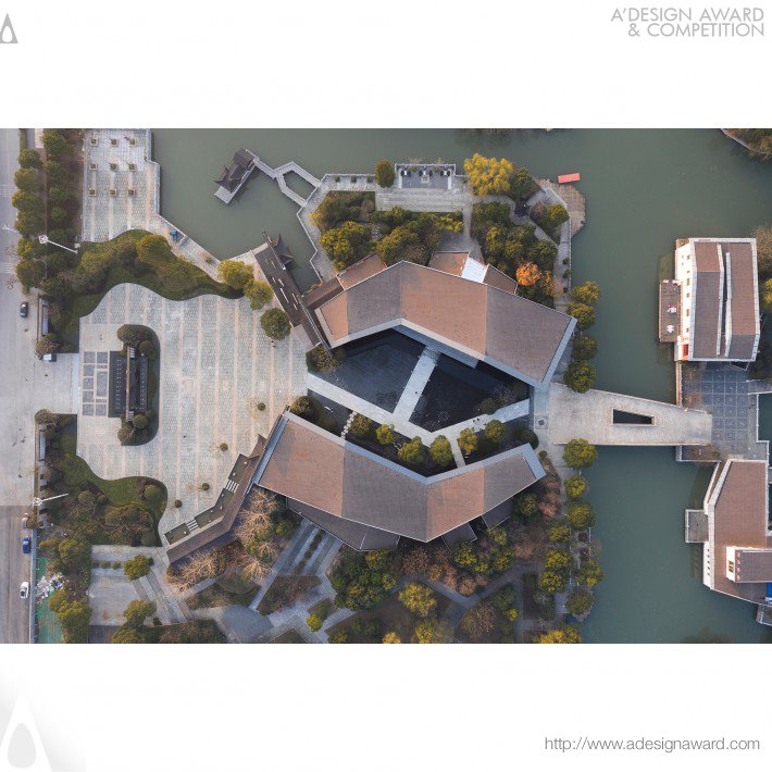 Jun Tang &amp; Yaozong Han - Design of Complementary Building Sales Centre