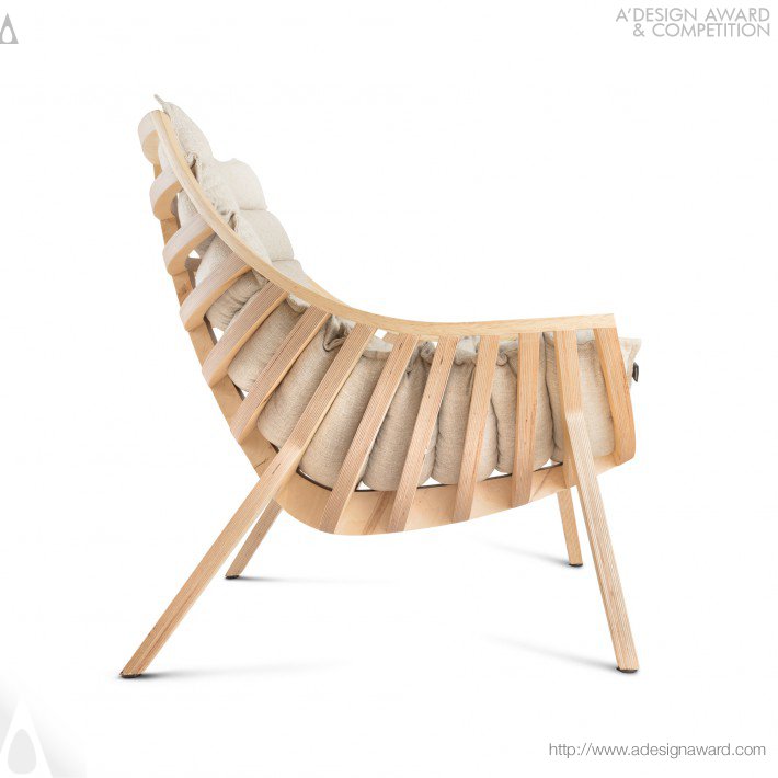 Paulo Jorge Faias Pereira - Lusitana Lounge Chair