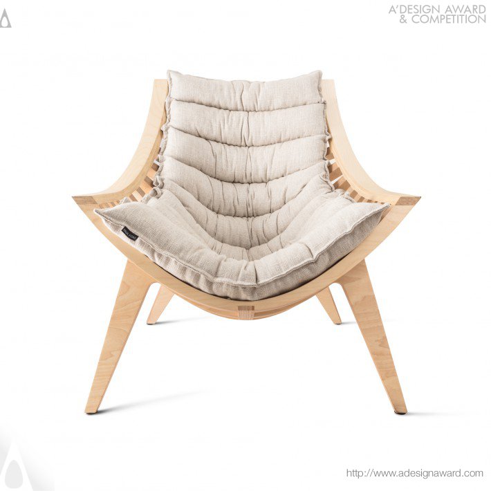 Paulo Jorge Faias Pereira Lounge Chair