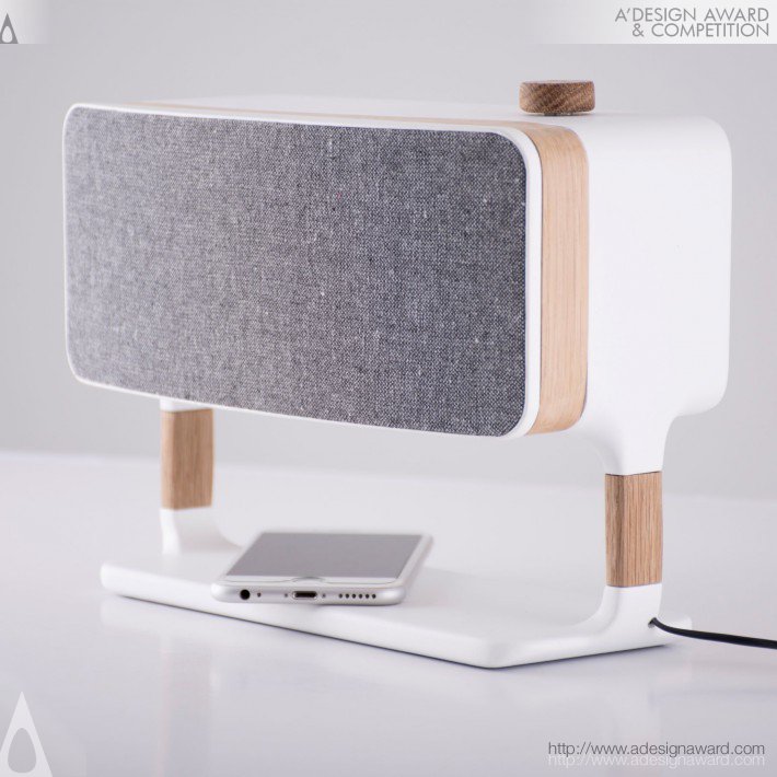 malo-scandinavian-speaker-by-arthur-bonneaud-2