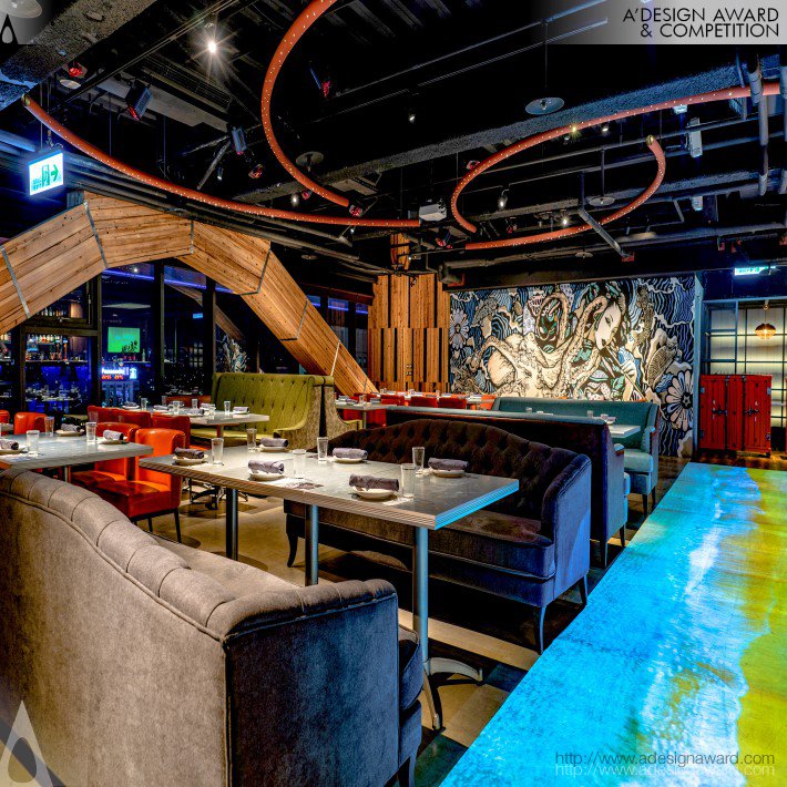 Aplus Design Seafood Bar and Restaurant by Kung-Chao Huang