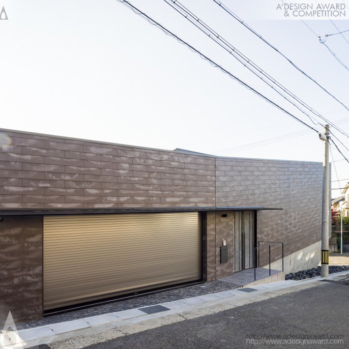Hatsuo Morimoto - Lap and Wrap House