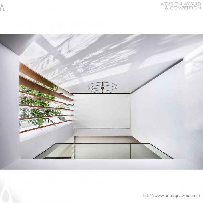 Willie Zhang and Lin Sheng - Villa Riviera Residential House