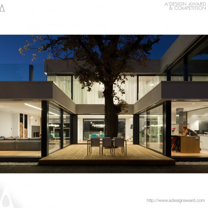 Obia Ltd. Architecture Studio - 2 Oaks House Single Family House