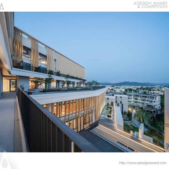 Office Building by Chun Yen Chen