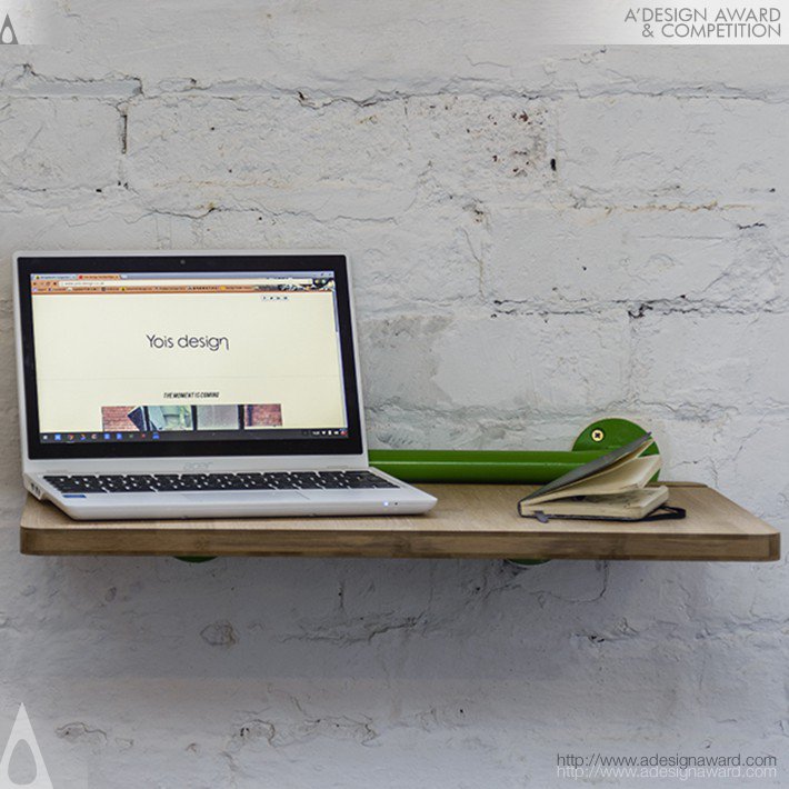 portable-lap-desk-installation-no1-by-liyang-liu