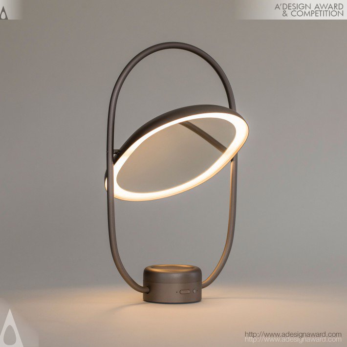 Lei Light Reflection Multifunctional Lighting by ANTBEE CO,.Ltd