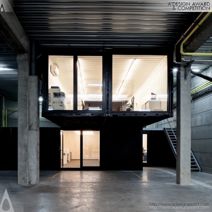 container-offices-by-five-am-1