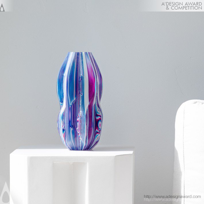 Jiani Zeng - Unream Voxel Printed Lamp