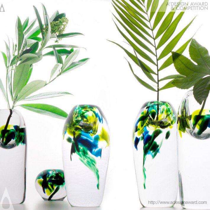 Rainforest Vase by Sini Majuri