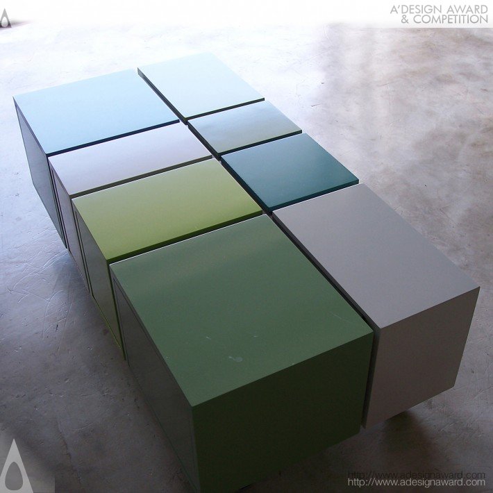 cell-coffee-table-by-anna-moraitou-desarch-architects-2