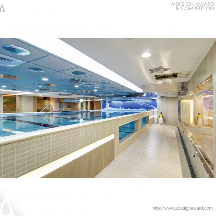 Han Lee Swimming Center