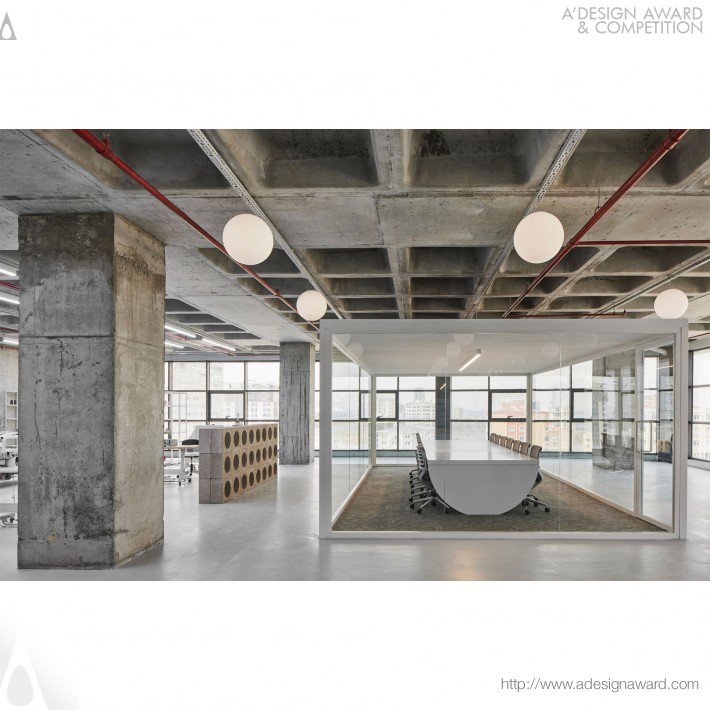 Office by Podna Architects