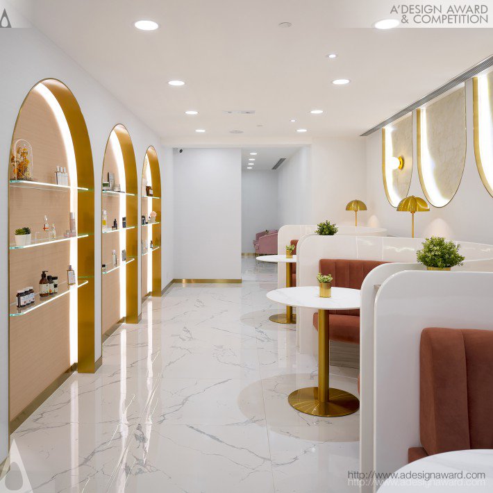 Youthful Aesthetics Cosmetology Centre by Chun Man Ronnie Chan