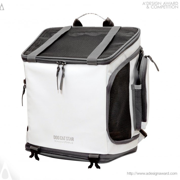 Planddo Co., Ltd. - Little Cube Pet Backpack