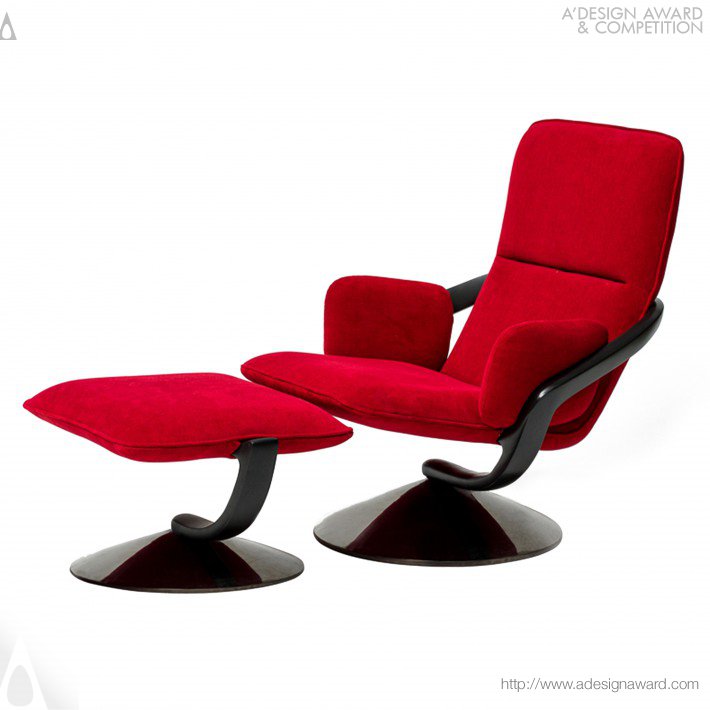 Mishima Lounge Chair by Arevo
