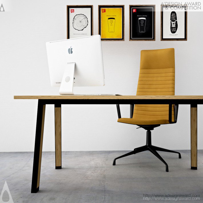 The Smart Office Desk by Petr Novague