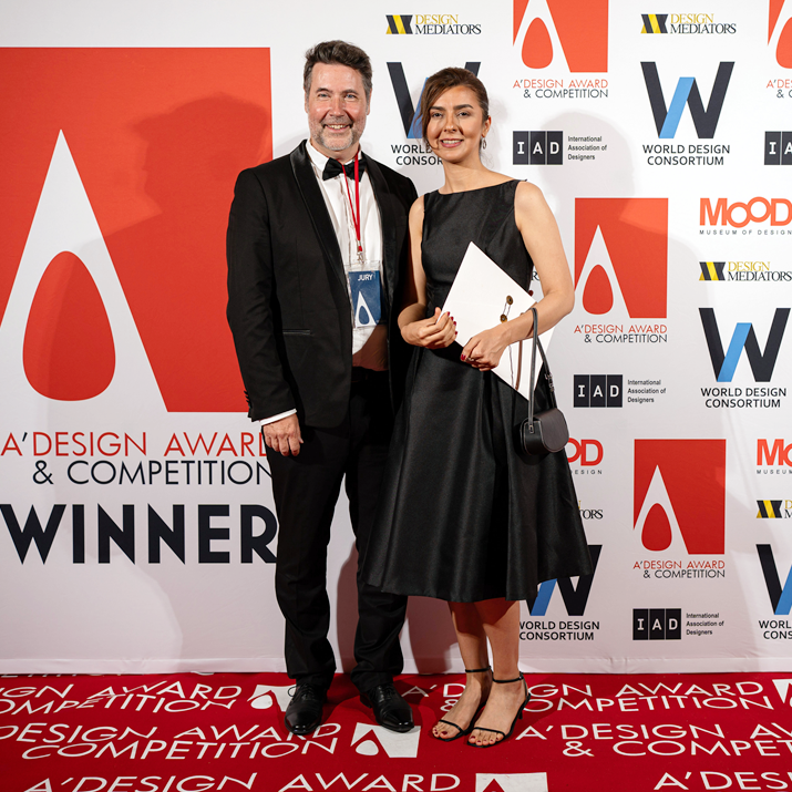 winner wall ceremony photos