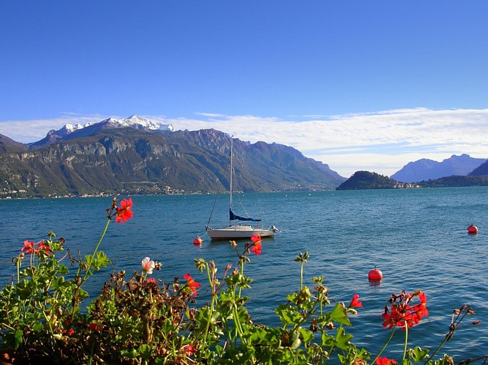 Passeggiata sul Lago di Como Sightseeing