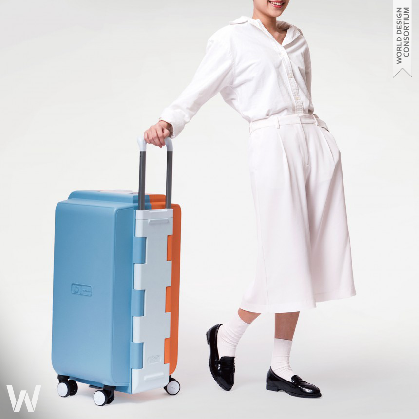 Rhita Sustainability Suitcase