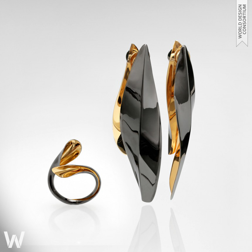 Vivit Collection Earrings and Ring