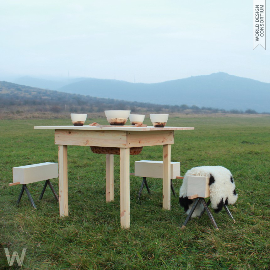 Kaláka Furniture collection- Table