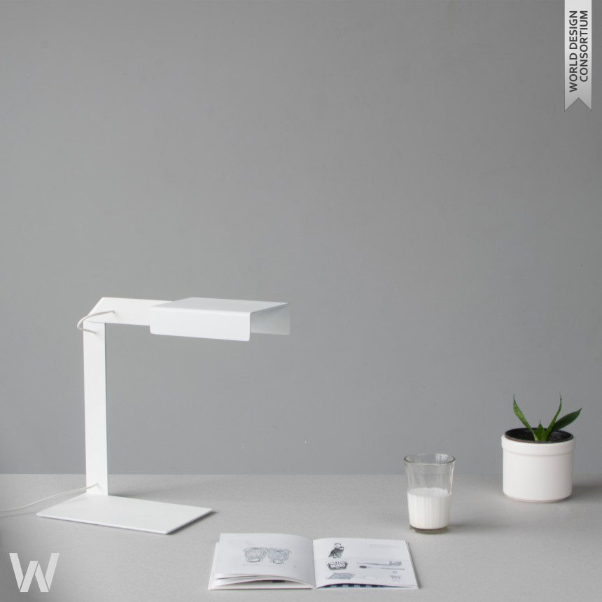 STEELI  Desk lamp